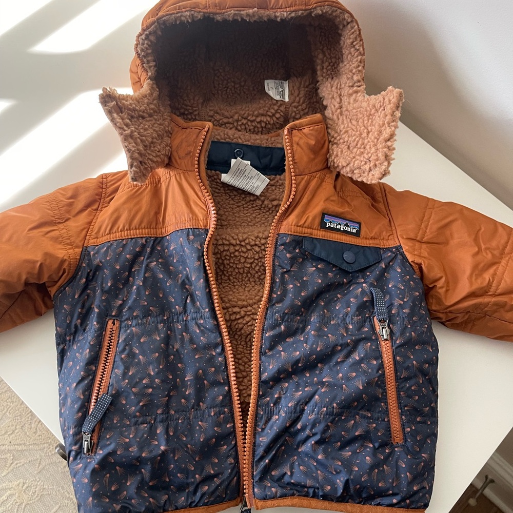 Patagonia Reversible Coat (2T)